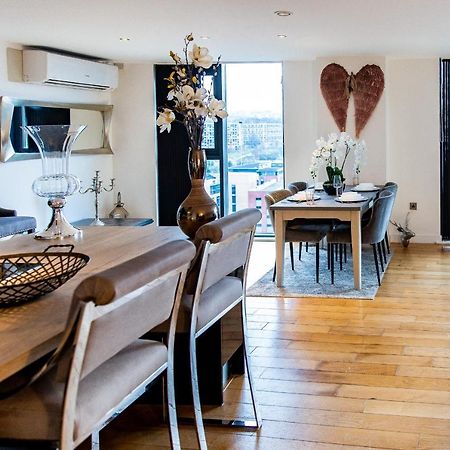 Spacious 3-Bed Penthouse With City Sky Line Views Sheffield Exteriér fotografie