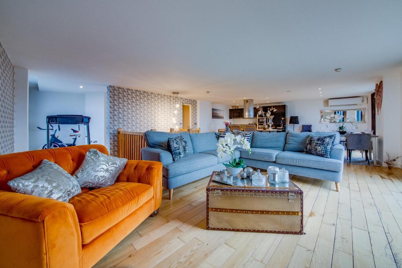 Spacious 3-Bed Penthouse With City Sky Line Views Sheffield Exteriér fotografie